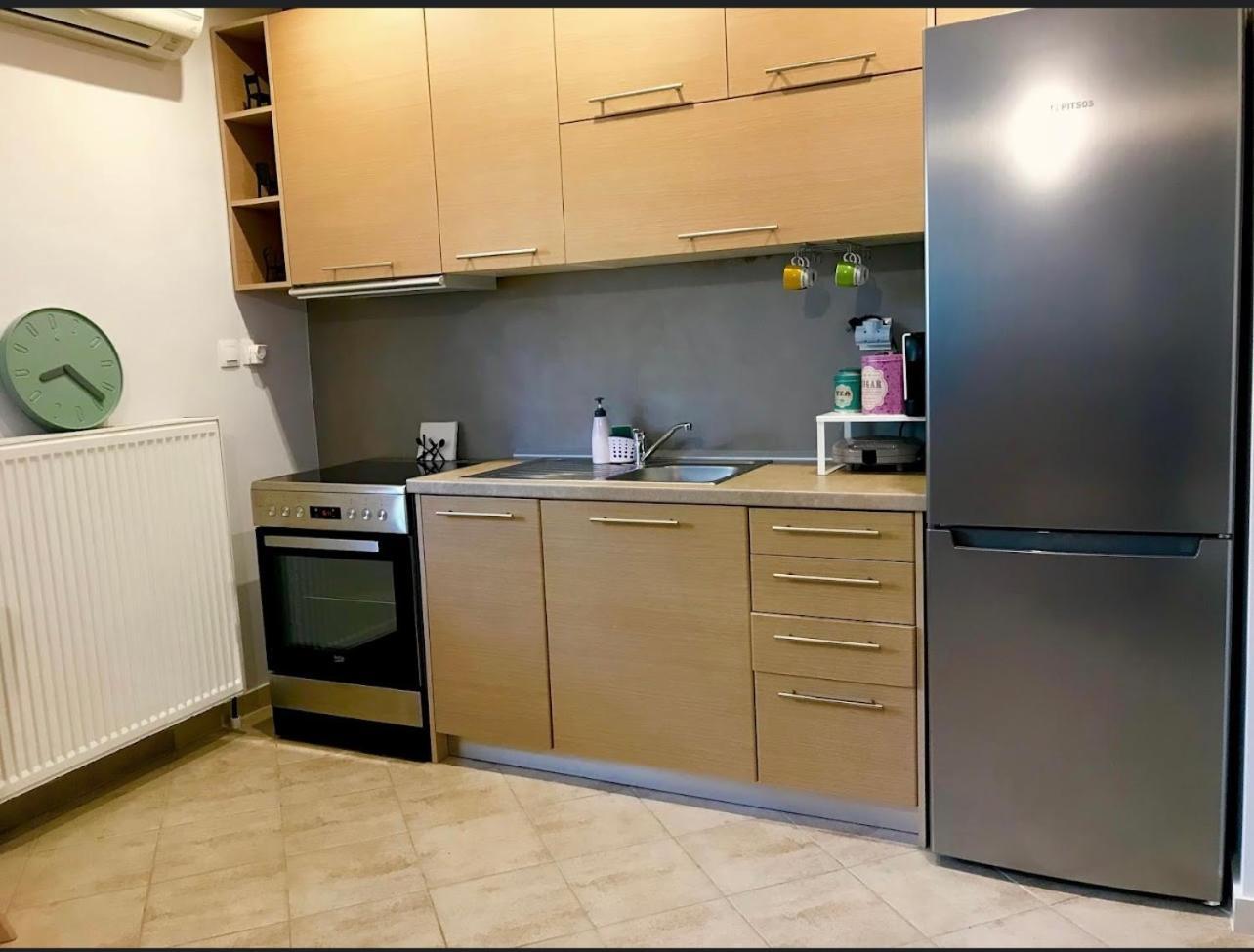 C&C Apartments อเล็กซานโดรโพลิส ภายนอก รูปภาพ