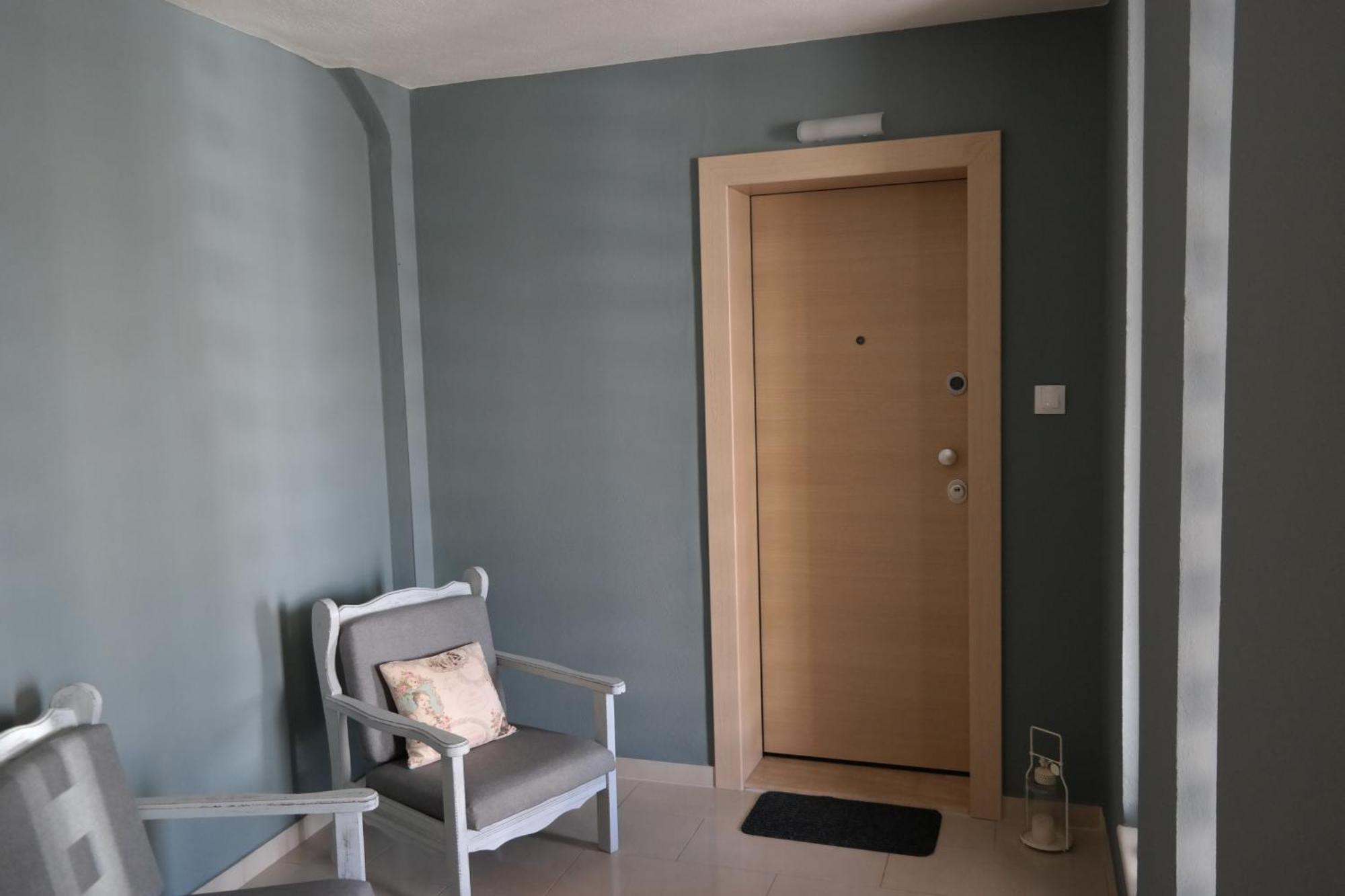 C&C Apartments อเล็กซานโดรโพลิส ภายนอก รูปภาพ