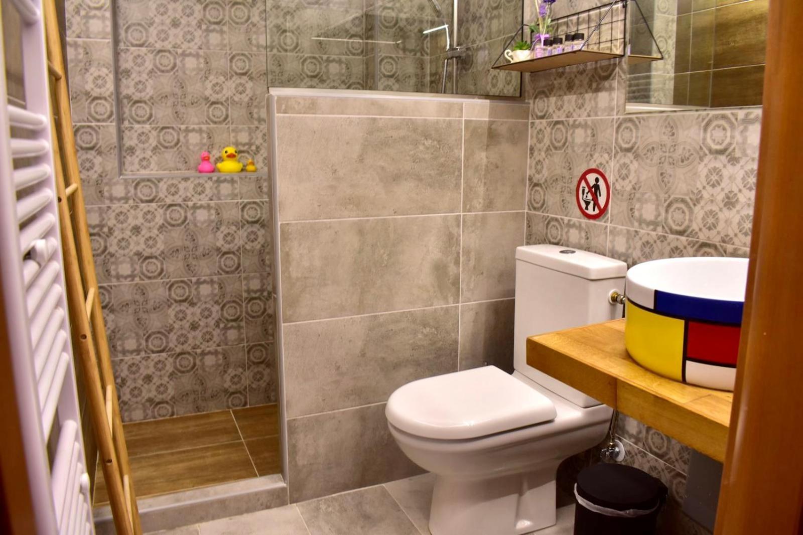 C&C Apartments อเล็กซานโดรโพลิส ภายนอก รูปภาพ